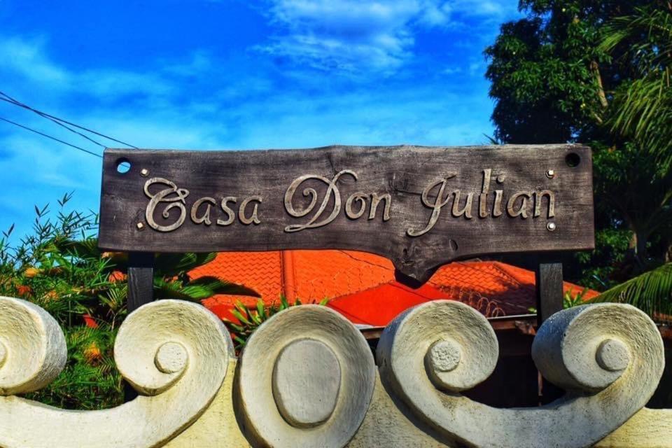 Casa Don Julian Guesthouse Bais Bagian luar foto