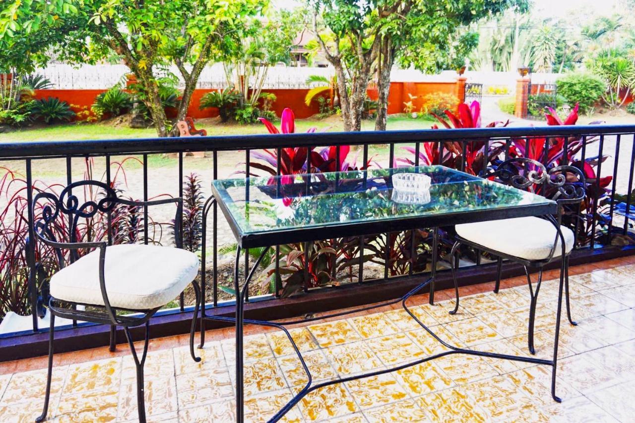 Casa Don Julian Guesthouse Bais Bagian luar foto