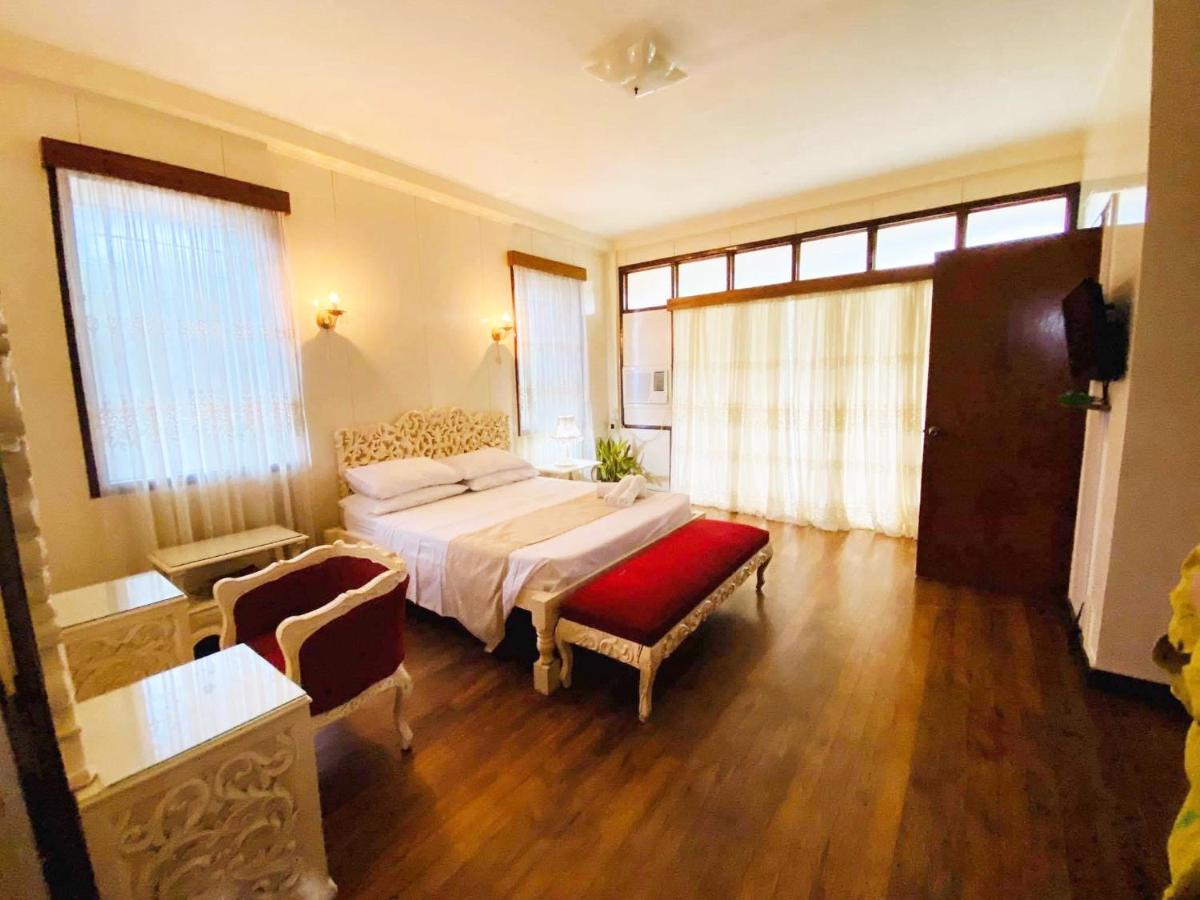 Casa Don Julian Guesthouse Bais Bagian luar foto